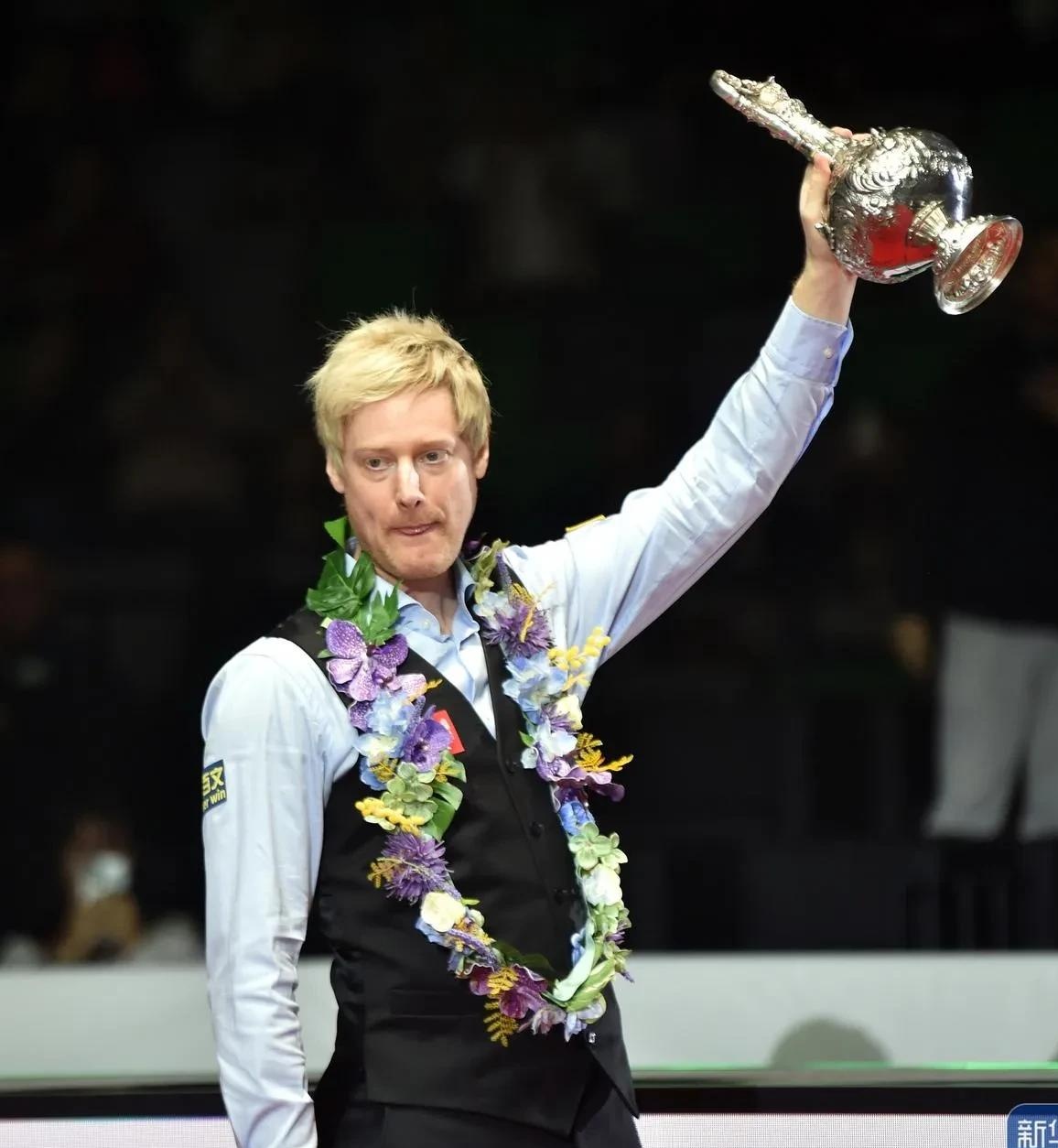 根据该政策 根据该政策