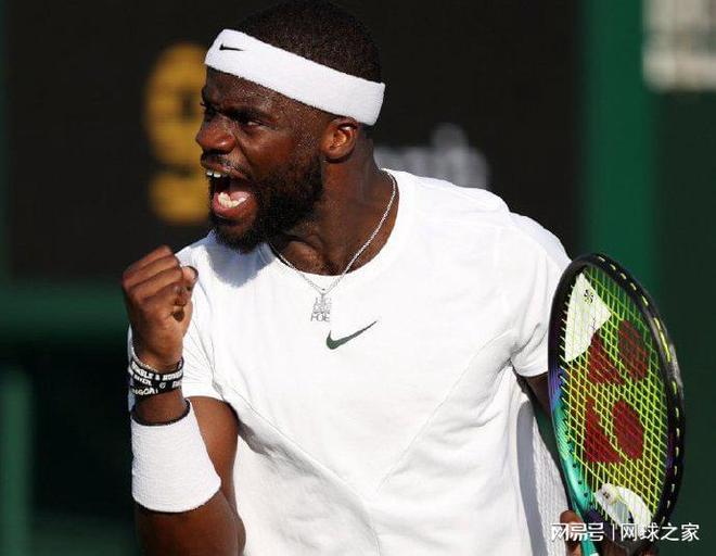 桑在战术安 桑在战术安