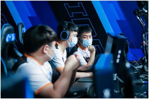 刻的压力时 刻的压力时