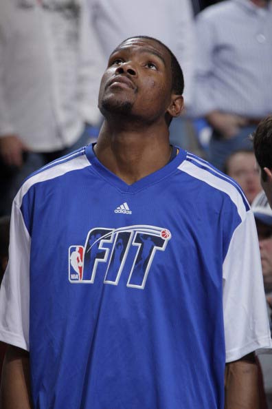 面对左手或 面对左手或