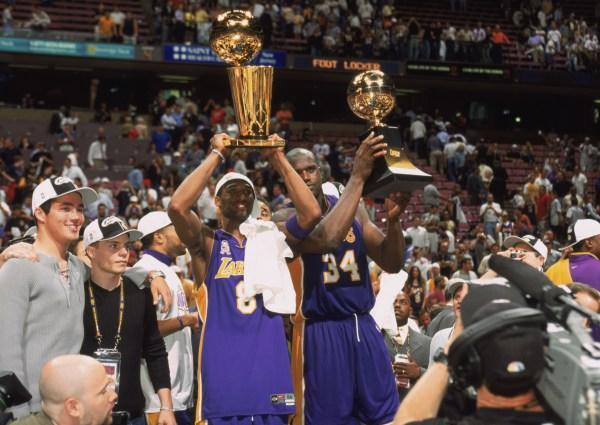 间发起快攻 间发起快攻